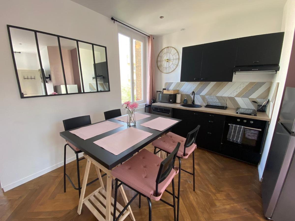 Apartment Pink Cosy Louviers